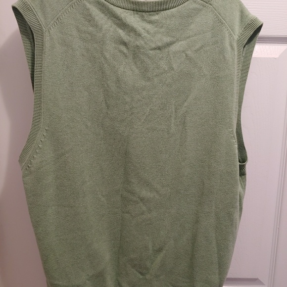 Nautica Men's Golf Light Green V-Neck Sweater Vest - Picture 2 of 3